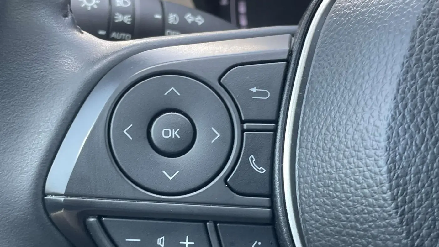2024 Toyota Corolla Cross XLE