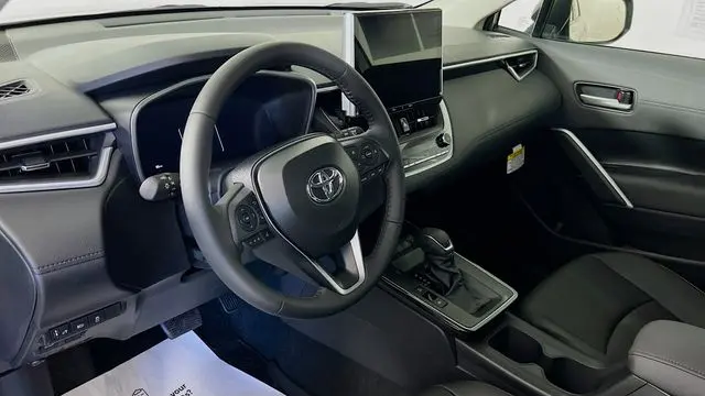 2026 Toyota Corolla Cross XLE
