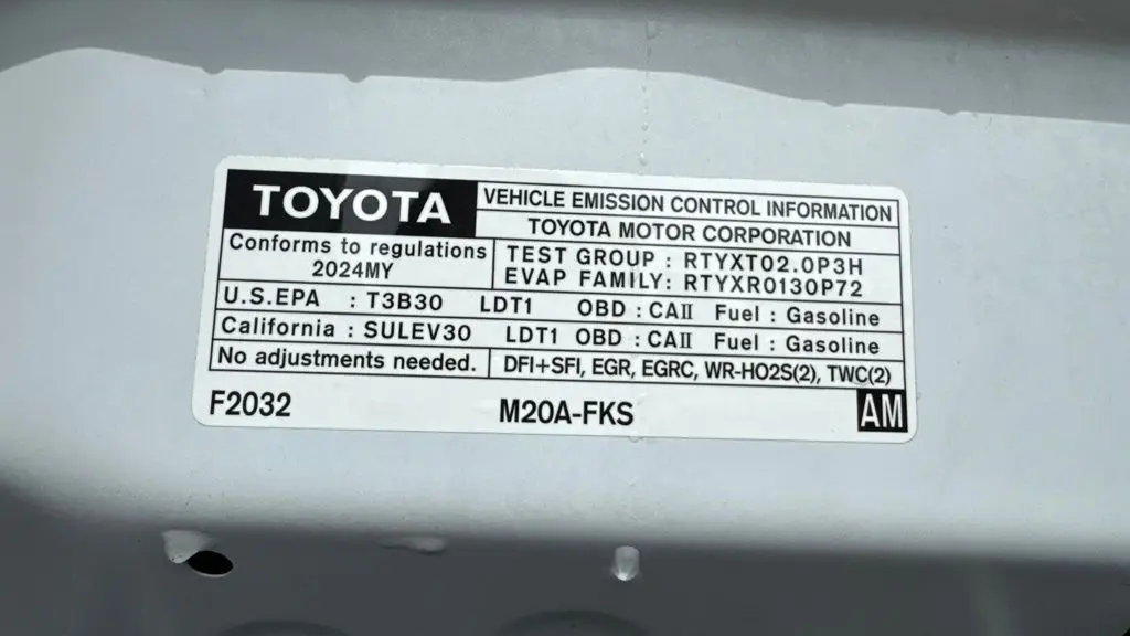 2024 Toyota Corolla Cross XLE