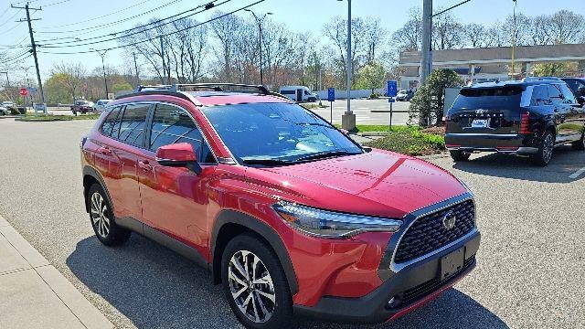 2023 Toyota Corolla Cross XLE