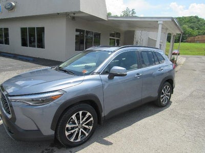 2022 Toyota Corolla Cross AWD XLE 4DR Crossover