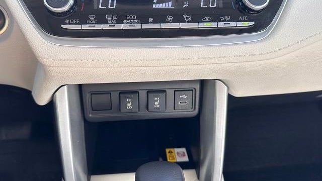 2023 Toyota Corolla Cross XLE