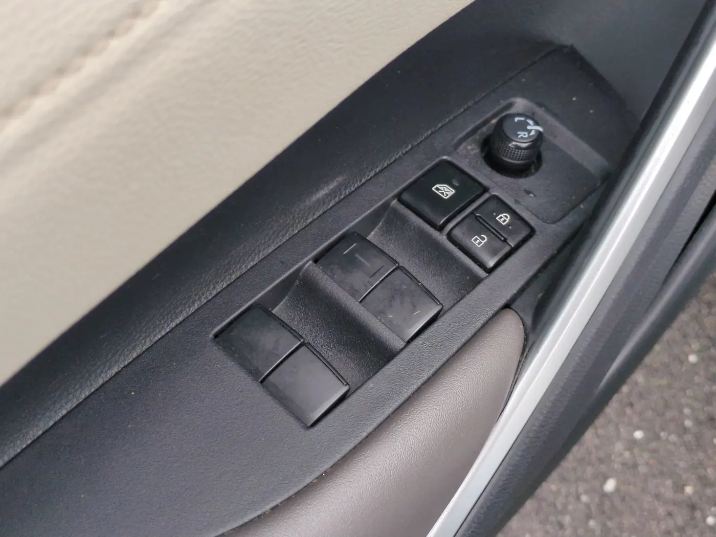 2023 Toyota Corolla - $25,995