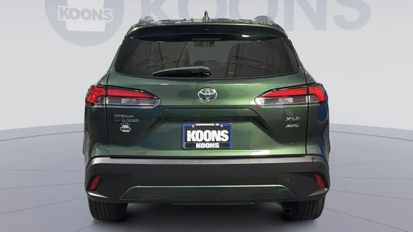 2024 Toyota Corolla Cross XLE