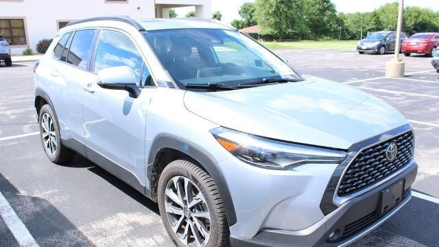 2023 Toyota Corolla Cross XLE