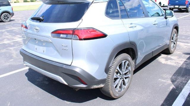 2023 Toyota Corolla Cross XLE