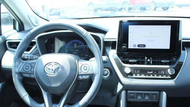 2023 Toyota Corolla Cross XLE