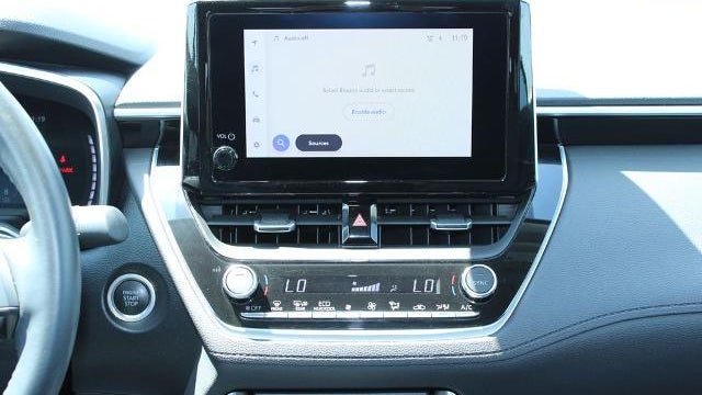 2023 Toyota Corolla Cross XLE
