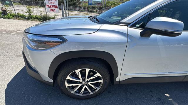 2024 Toyota Corolla Cross XLE