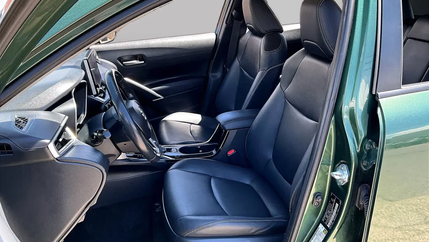 2024 Toyota Corolla Cross XLE