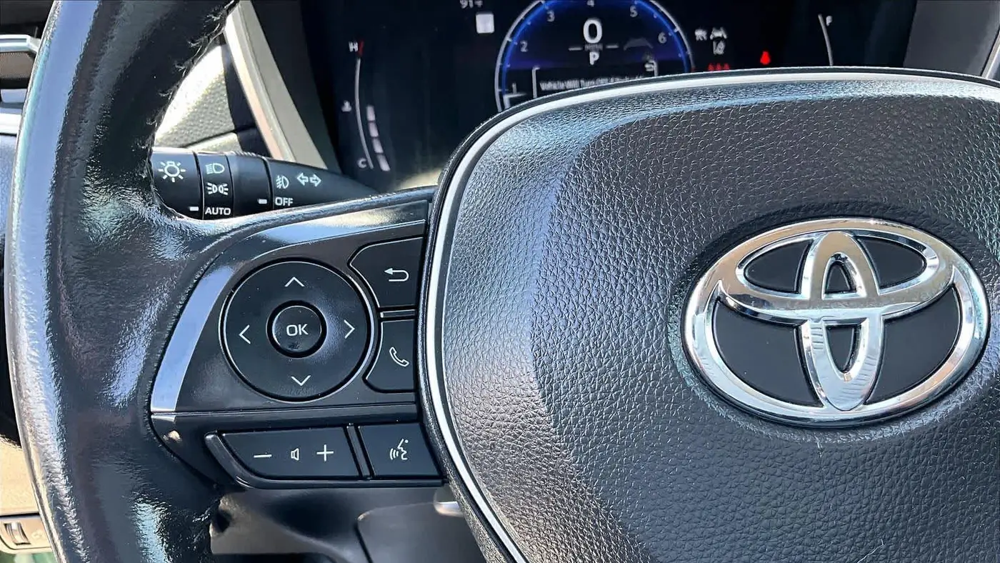 2024 Toyota Corolla Cross XLE