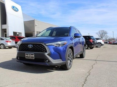 2023 Toyota Corolla Cross XLE 4DR Crossover