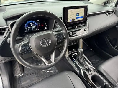 2024 Toyota Corolla Cross AWD XLE 4DR Crossover