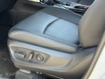 2022 Corolla Cross Thumbnail 38