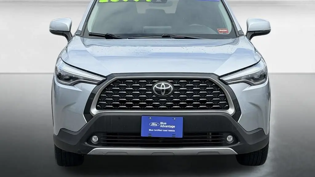 2022 Toyota Corolla Cross XLE