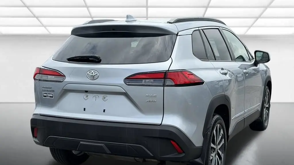 2022 Toyota Corolla Cross XLE
