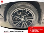 2024 Corolla Cross Hybrid Thumbnail 17