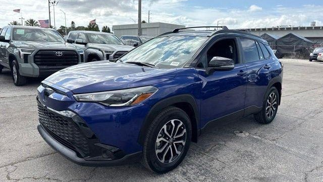 2025 Toyota Corolla Cross Hybrid S