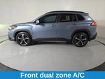 2024 Corolla Cross Hybrid Thumbnail 3