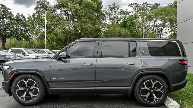 2023 Rivian R1S Adventure