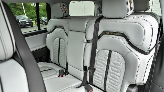 2023 Rivian R1S Adventure