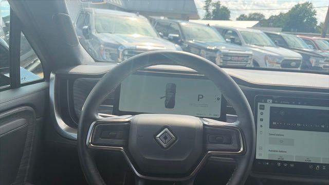2023 Rivian R1S Adventure