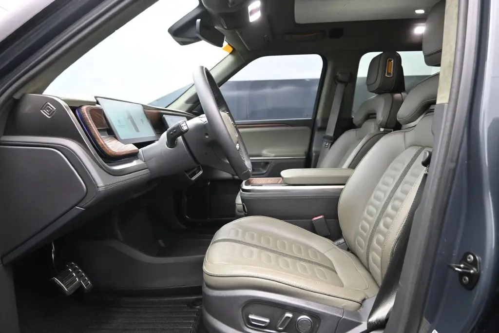 2024 Rivian R1S - $64,898
