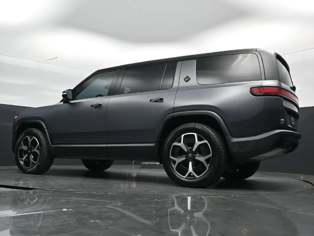 2024 Rivian R1S - $64,898