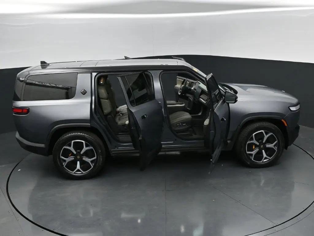 2024 Rivian R1S - $64,898