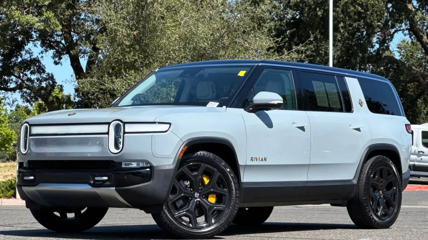 Preowned 2024 Rivian R1S Adventure for Sale