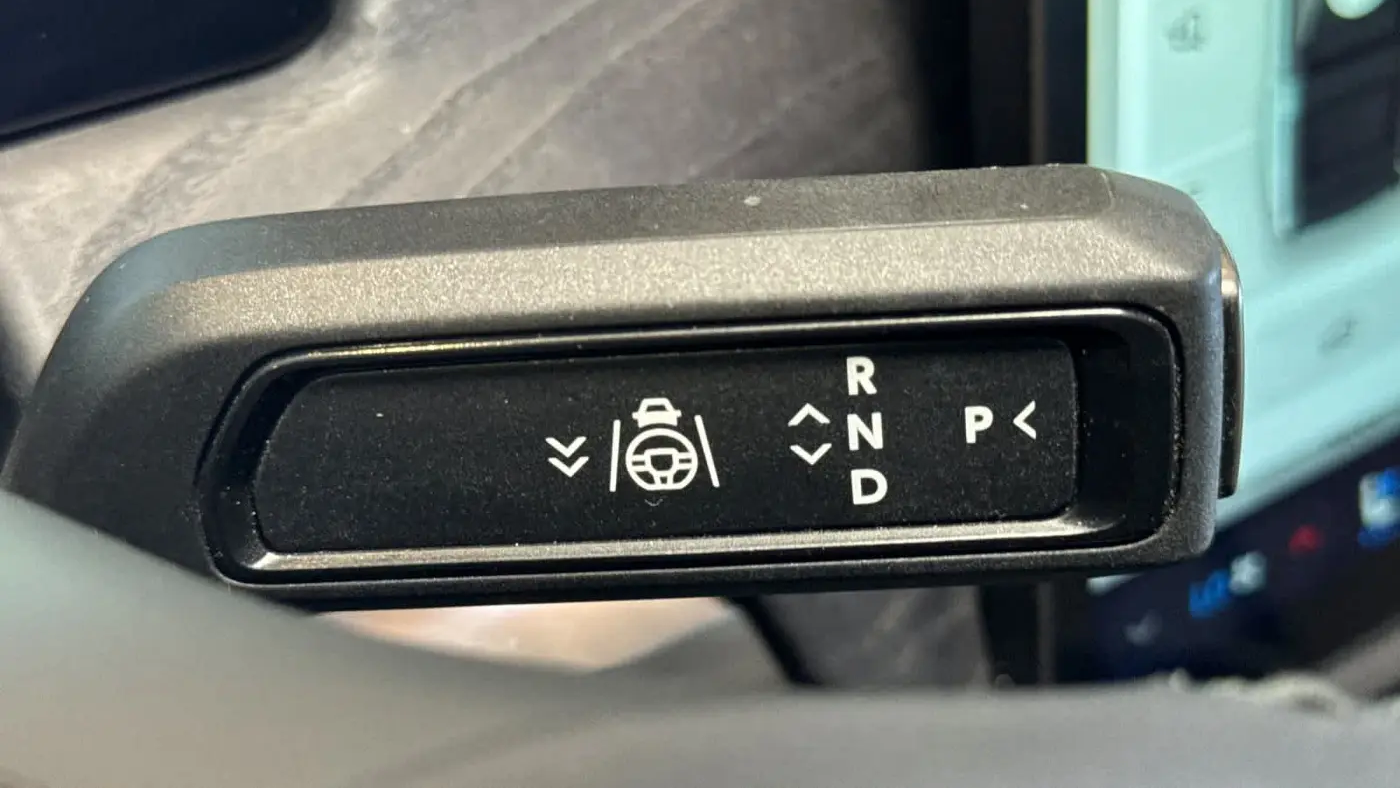 2024 Rivian R1S Adventure