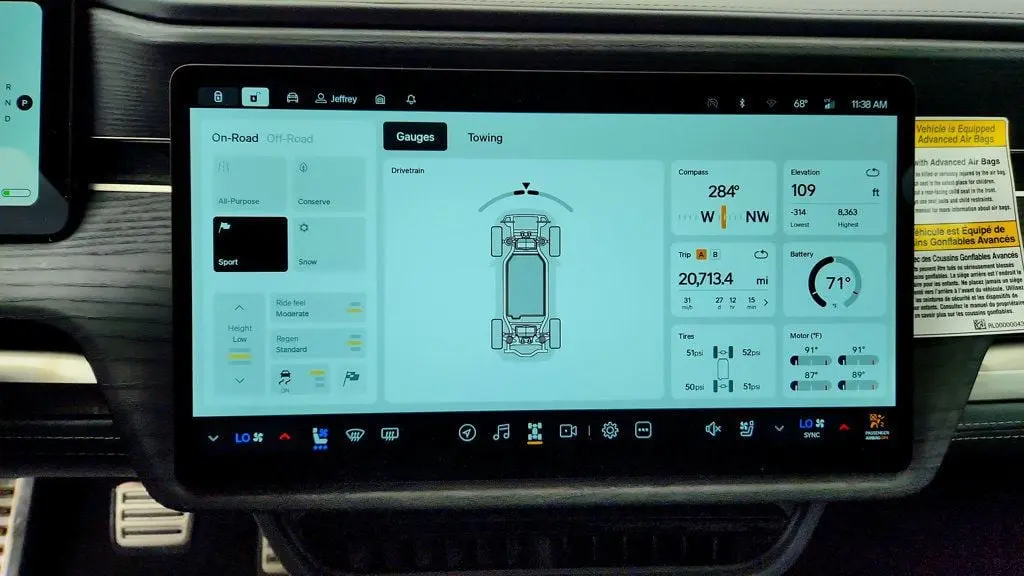 2024 Rivian R1S Adventure