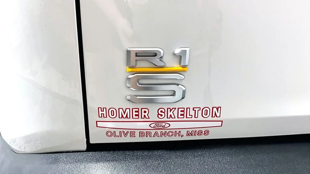 2023 Rivian R1S Adventure