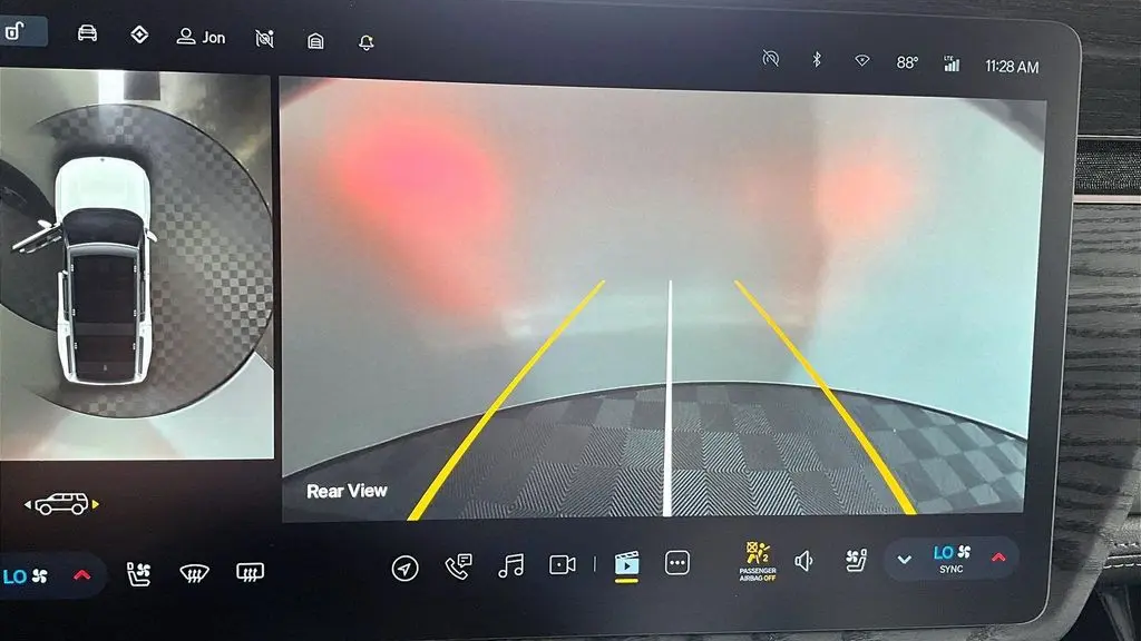2023 Rivian R1S Adventure