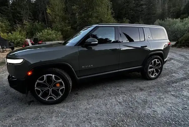 2022 Rivian R1S - $60,500