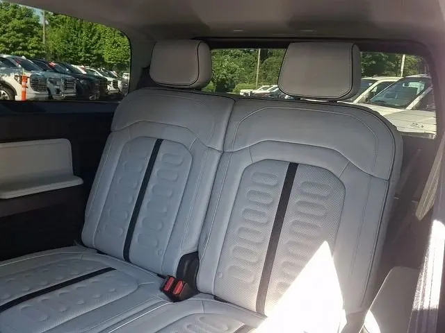 2025 Rivian R1S - $71,488