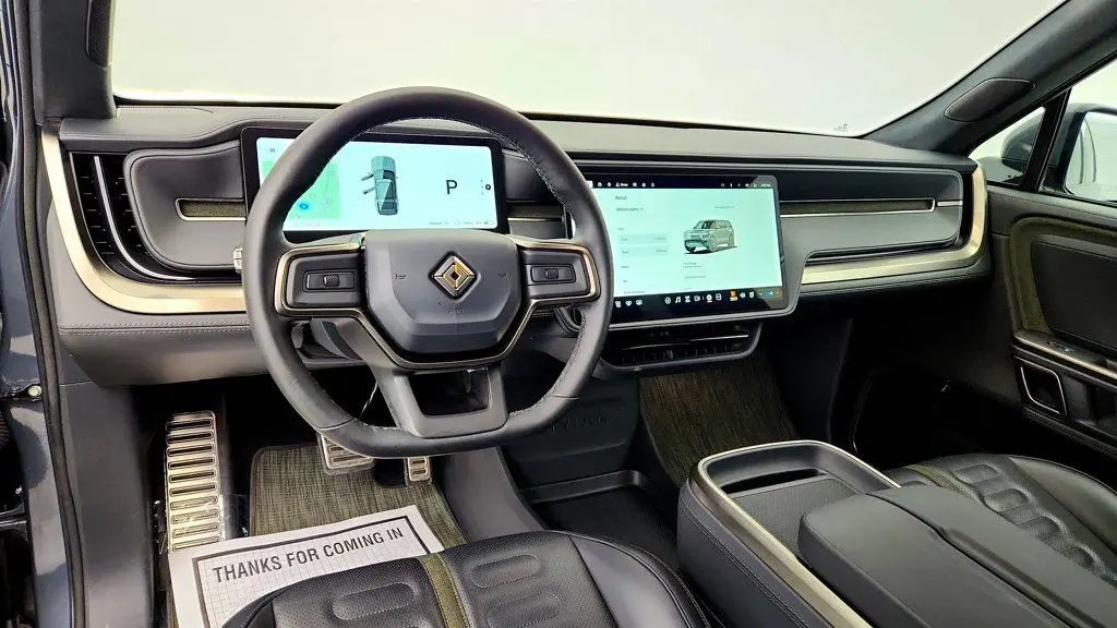 2024 Rivian R1S Adventure