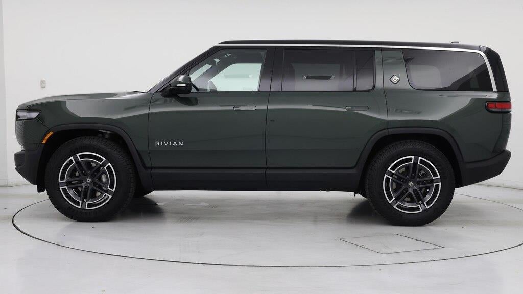 2026 Rivian R1S Adventure