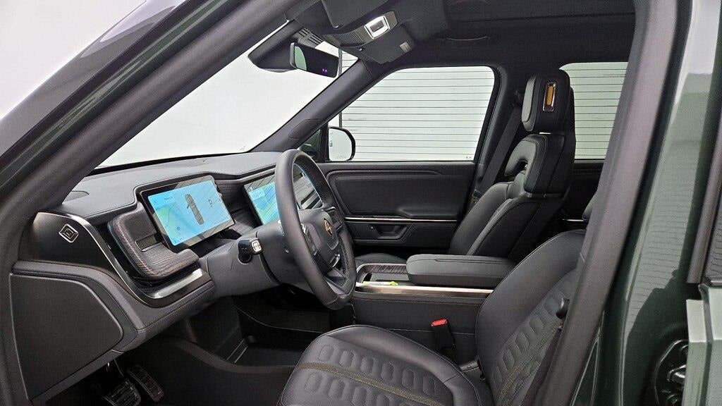 2026 Rivian R1S Adventure