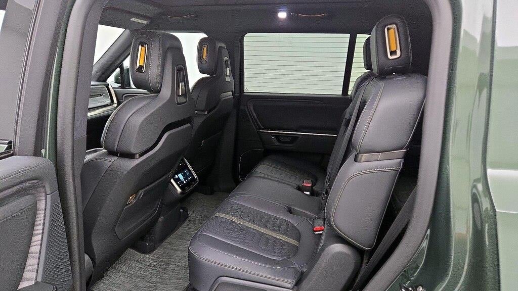 2026 Rivian R1S Adventure