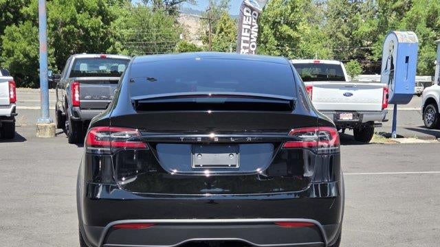 2025 Tesla Model X Base