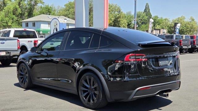2025 Tesla Model X Base