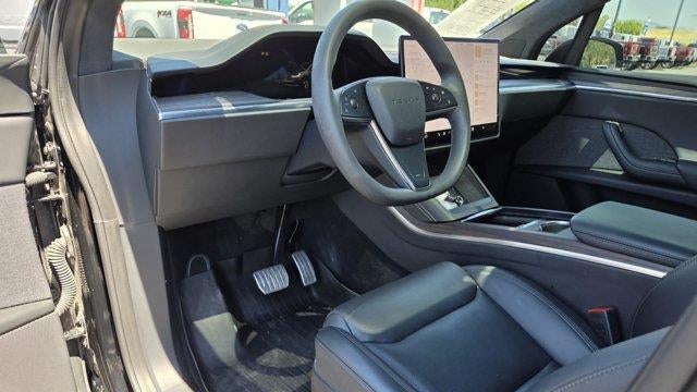 2025 Tesla Model X Base