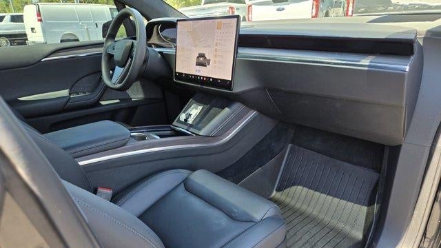 2025 Tesla Model X Base