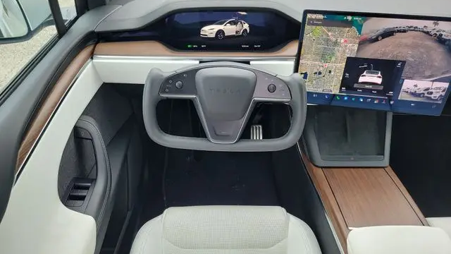 2022 Tesla Model X Base