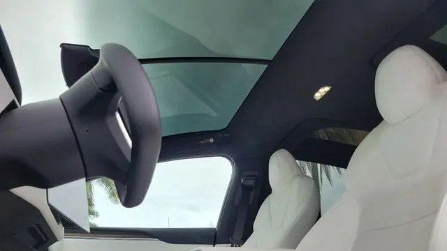 2022 Tesla Model X Base