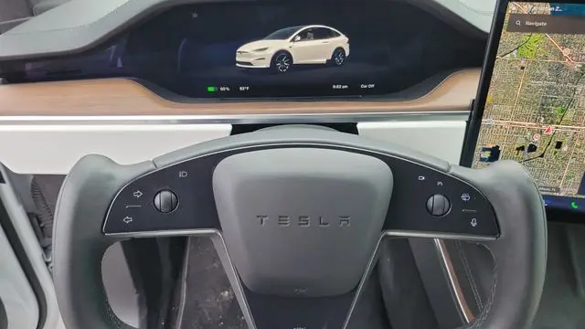 2022 Tesla Model X Base