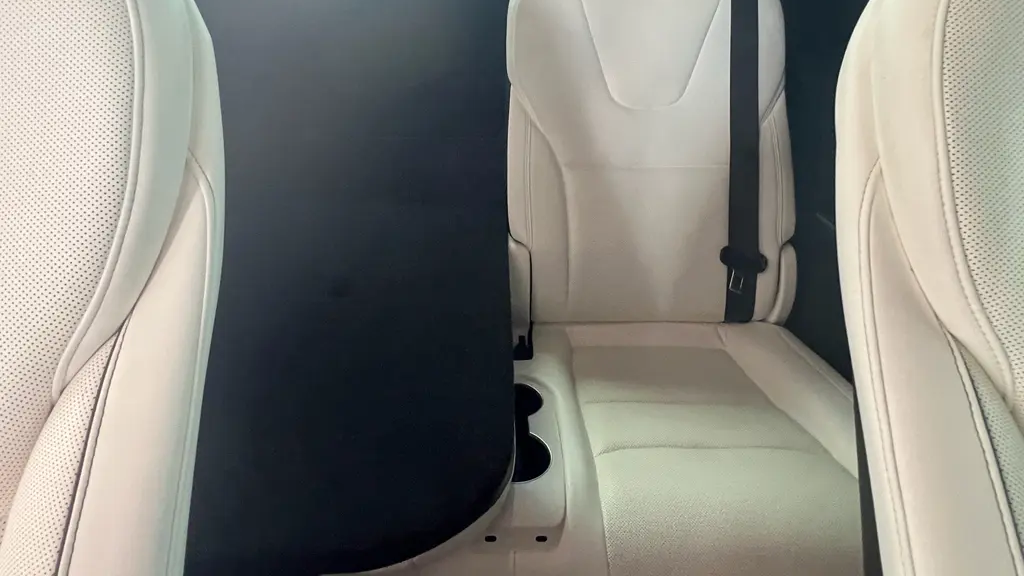 2022 Tesla Model X Plaid