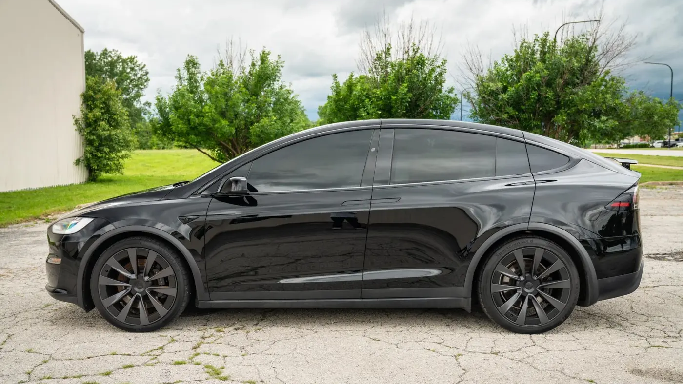 2022 Tesla Model X Plaid