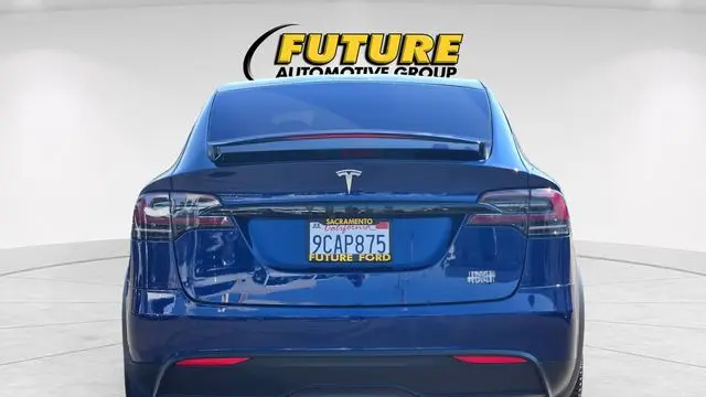 2022 Tesla Model X Plaid